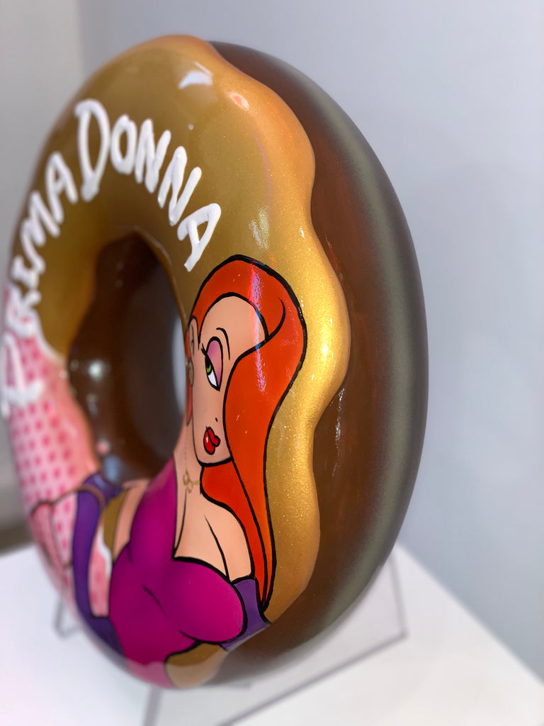 "Prima Donna" Donut