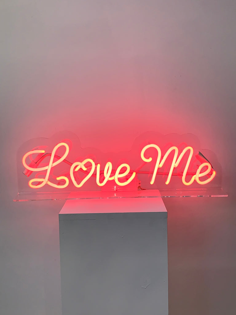 CUSTOM GLASS NEON SIGN "LOVE ME"